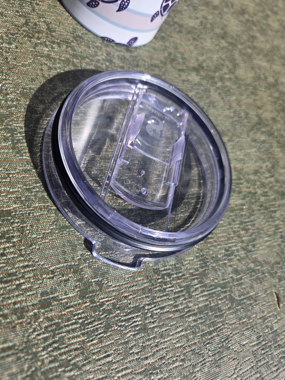 Gecko 30 oz Purple Sea Turtle Pattern Insulated Tumbler - Stainless Steel - Picture 7 of 8